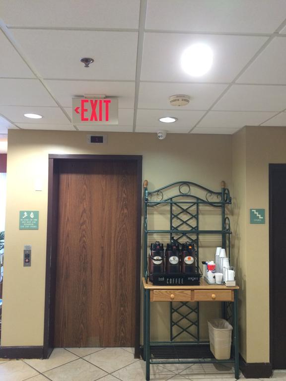 Ruskin Inn Tampa-Sun City Center エクステリア 写真